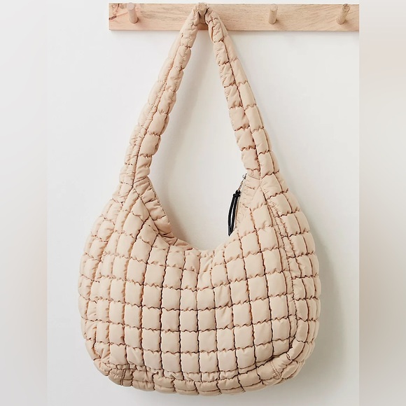 NEW Free People FP Movement Quilted Carryall - Picture 2 of 16